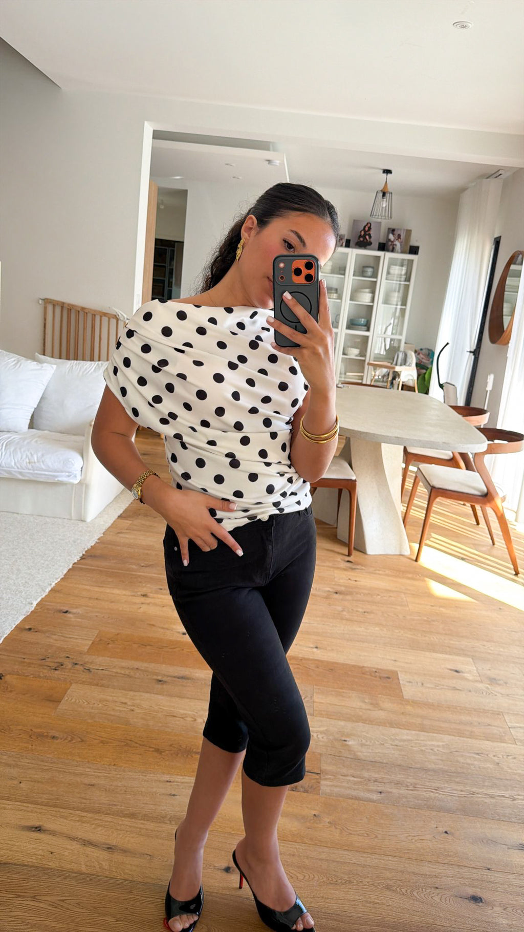 Top à pois blanc