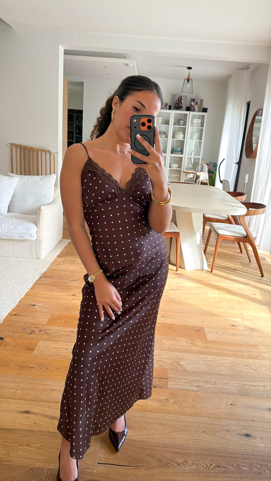 Robe longue à pois marron