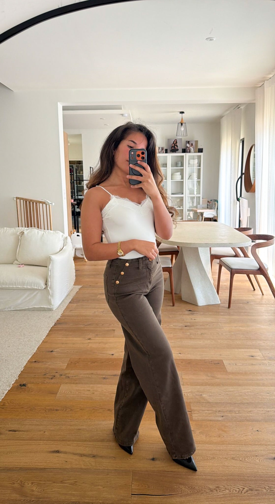 Jeans à boutons doré