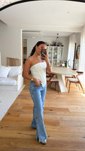 Jeans à bouton pression