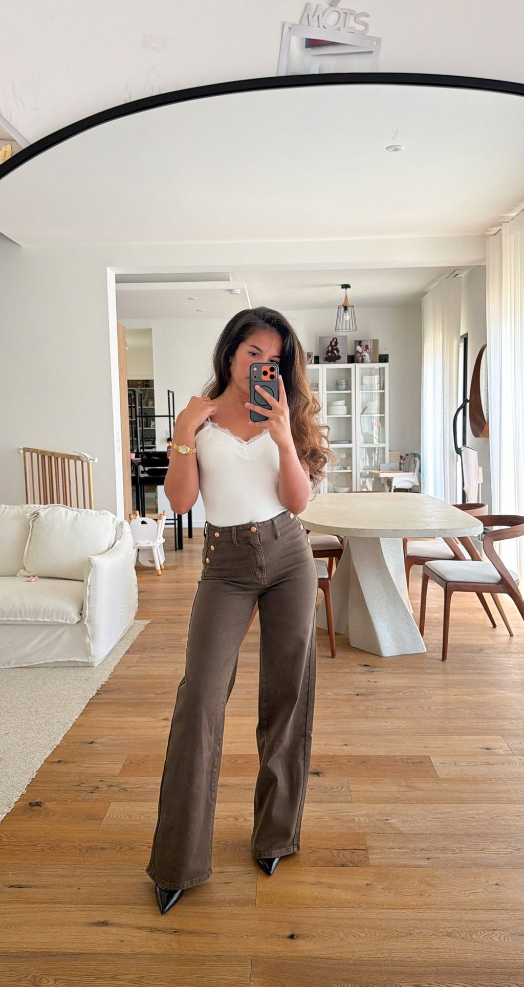 Jeans à boutons doré