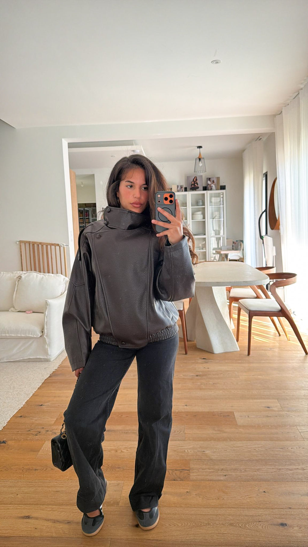 Veste à col marron